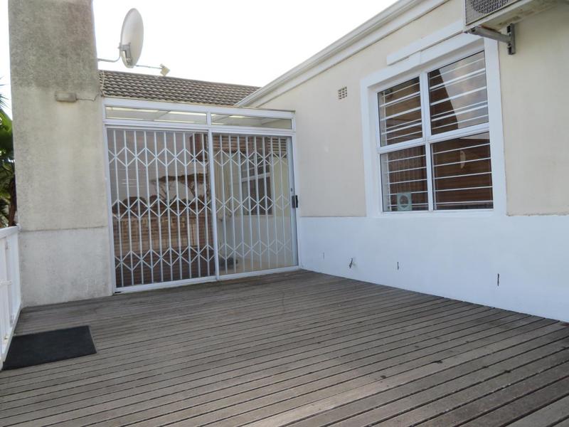 3 Bedroom Property for Sale in Zevenzicht Western Cape